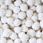 62.Riccetti bianchi - Perline di zucchero arricciate (scatola da 1kg.)
